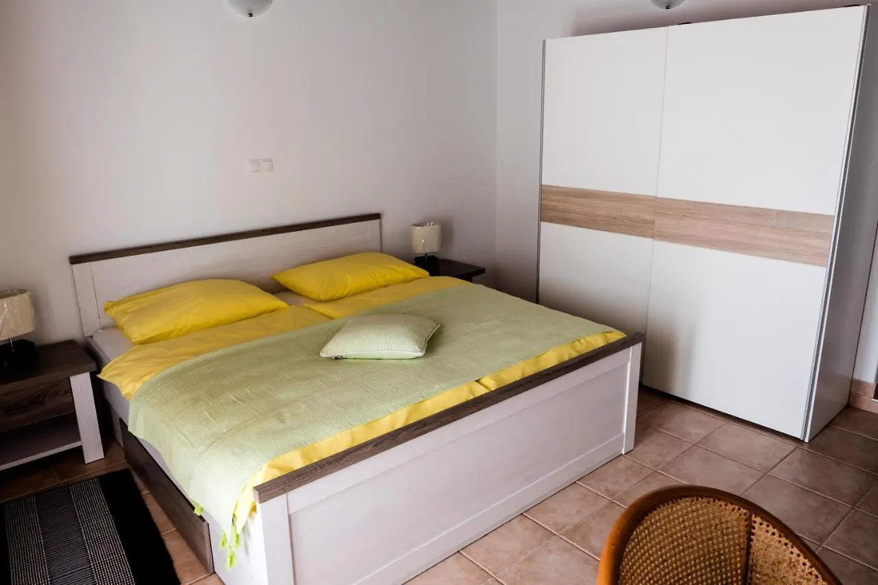 **** Penzion Apartment-Rooms Preka New Translation Chorvatsko