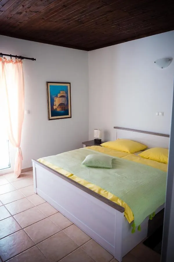 Apartment-Rooms Preka New Translation Chorvatsko