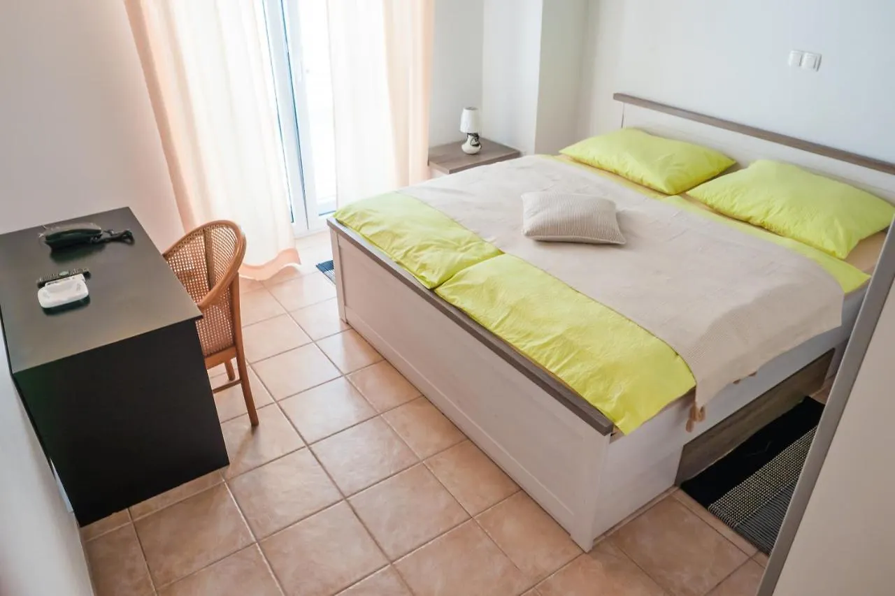 Penzion Apartment-Rooms Preka New Translation